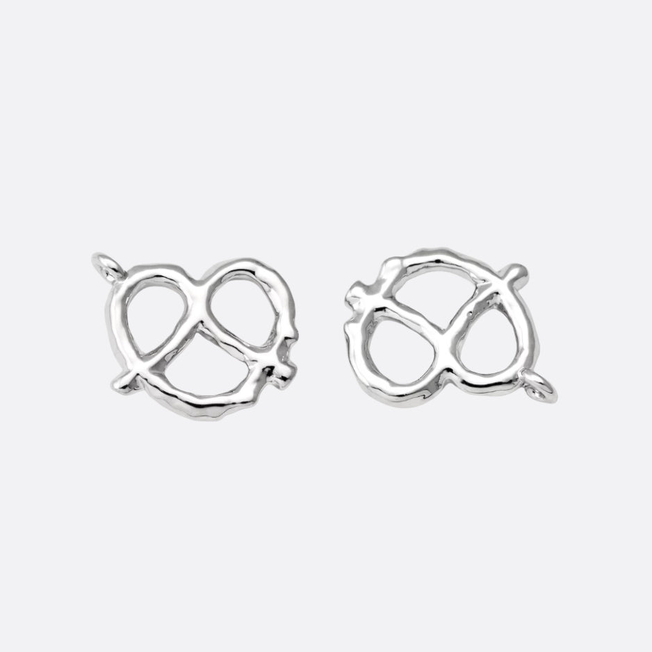 Silver NY Pretzel